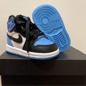 Jordan 1 UNC Toe